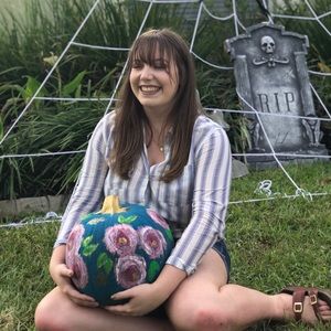 Meet your Posher, Maddie